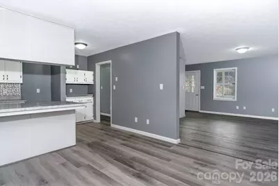 7215 Hwy 421 Highway N, Vilas, NC 28692 - Photo 17