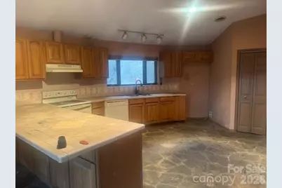 43 Easy Street, Burnsville, NC 28714 - Photo 15