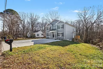 104 10th Avenue SE, Hickory, NC 28602 - Photo 3