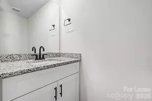 104 10th Ave SE, Hickory, NC 28602 - Photo 13