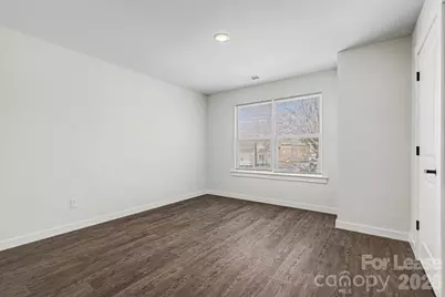 104 10th Avenue SE, Hickory, NC 28602 - Photo 37