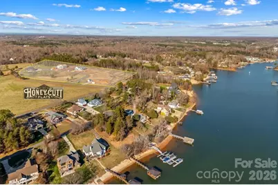 125 Bentley Court, Troutman, NC 28166 - Photo 5