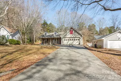 2625 Middleton Circle, Hendersonville, NC 28791 - Photo 35