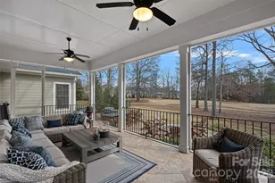 711 Mendenhall Ct, Fort Mill, SC 29715 - Photo 25