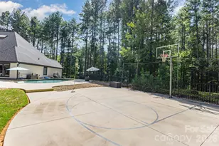 2418 Talbot Ct, Sherrills Ford, NC 28673 - Photo 39