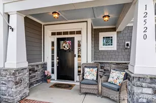 12520 Old Westbury Dr, Cornelius, NC 28031 - Photo 5