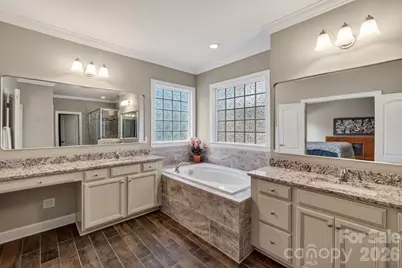 12520 Old Westbury Drive, Cornelius, NC 28031 - Photo 27