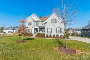 1103 Grand Oak Dr, Waxhaw, NC 28173 - Photo 1