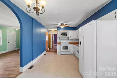 10608 Glenmac Road, Charlotte, NC 28215 - Photo 15