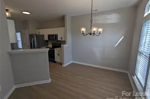 5320 Jocelyn Ln, Charlotte, NC 28269 - Photo 5