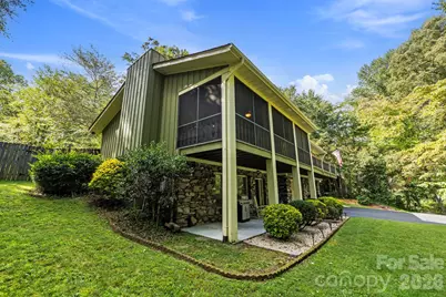 3017 Chestnut Tree Road, Hendersonville, NC 28792 - Photo 5