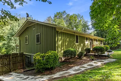 3017 Chestnut Tree Road, Hendersonville, NC 28792 - Photo 33