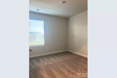 3718 Memorial Parkway, Charlotte, NC 28217 - Photo 9