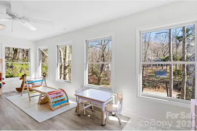 15 Blueberry Hill Road, Asheville, NC 28804 - Photo 11