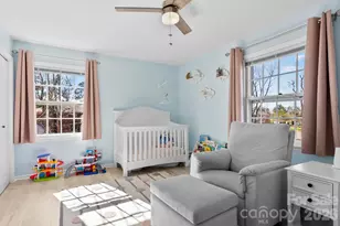 15 Blueberry Hill Rd, Asheville, NC 28804 - Photo 17