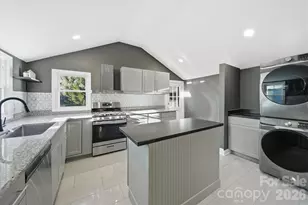 330 Harrington St NW, Lenoir, NC 28645 - Photo 9