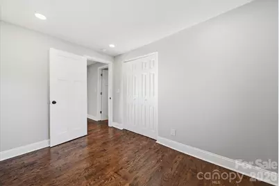 330 Harrington Street NW, Lenoir, NC 28645 - Photo 23