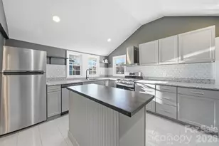 330 Harrington St NW, Lenoir, NC 28645 - Photo 13