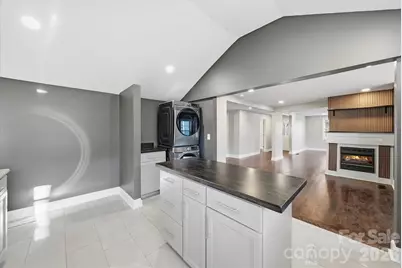 330 Harrington Street NW, Lenoir, NC 28645 - Photo 17