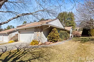 132 Deerlake Dr, Asheville, NC 28803 - Photo 3