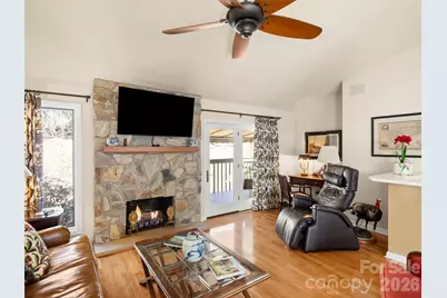 132 Deerlake Drive, Asheville, NC 28803 - Photo 5