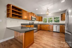 275 Souther Rd, Fletcher, NC 28732 - Photo 17