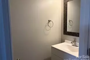 4104 N Course Dr, Charlotte, NC 28277 - Photo 5