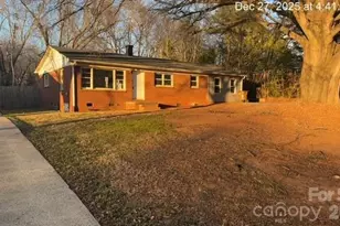 2209 Dale Ave, Lincolnton, NC 28092 - Photo 1