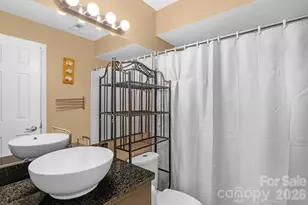 513 N Graham St, Charlotte, NC 28202 - Photo 15