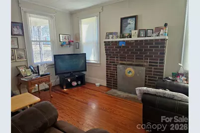 75 40th Street NW, Long View, NC 28601 - Photo 3