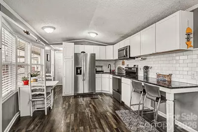 121 Grand View Drive #202/202A, New London, NC 28127 - Photo 9