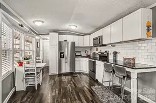 121 Grand View Dr, New London, NC 28127 - Photo 9