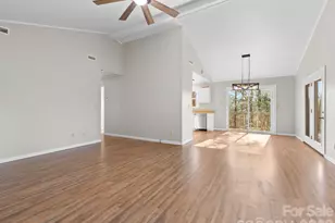 331 River Rdg Dr, Burnsville, NC 28714 - Photo 7