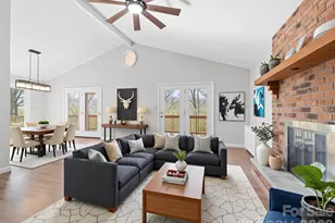 331 River Rdg Dr, Burnsville, NC 28714 - Photo 5