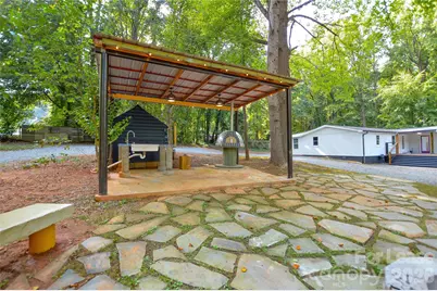 5821 Hornet Drive, Charlotte, NC 28216 - Photo 43