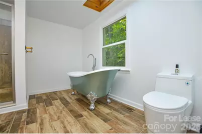 5821 Hornet Drive, Charlotte, NC 28216 - Photo 21