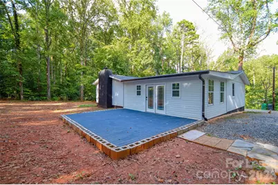 5821 Hornet Drive, Charlotte, NC 28216 - Photo 37