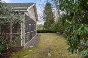 13 Stonebridge Dr, Asheville, NC 28805 - Photo 45