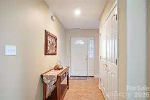 13 Stonebridge Dr, Asheville, NC 28805 - Photo 7