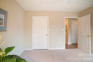 13 Stonebridge Dr, Asheville, NC 28805 - Photo 35