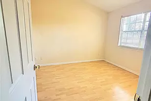 5664 Prescott Ct, Charlotte, NC 28269 - Photo 11