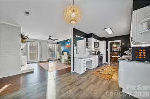 5528 Doverstone Ct, Charlotte, NC 28208 - Photo 11