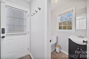 5528 Doverstone Ct, Charlotte, NC 28208 - Photo 19