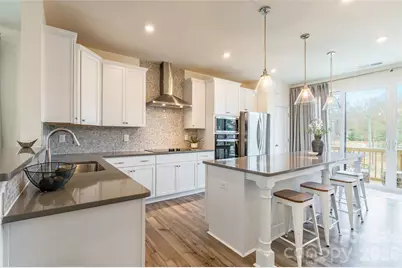 2106 Magnolia Blossom Way, Charlotte, NC 28211 - Photo 7