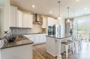 2106 Magnolia Blossom Wy, Charlotte, NC 28211 - Photo 7