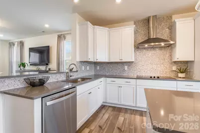 2106 Magnolia Blossom Way, Charlotte, NC 28211 - Photo 9