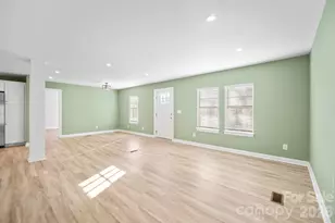 3433 Spinner Ct, Sherrills Ford, NC 28673 - Photo 11