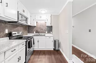 430 Arlington Cir NW, Lenoir, NC 28645 - Photo 9