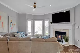 239 S Clarkson St, Charlotte, NC 28202 - Photo 5