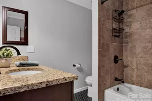 239 S Clarkson St, Charlotte, NC 28202 - Photo 15